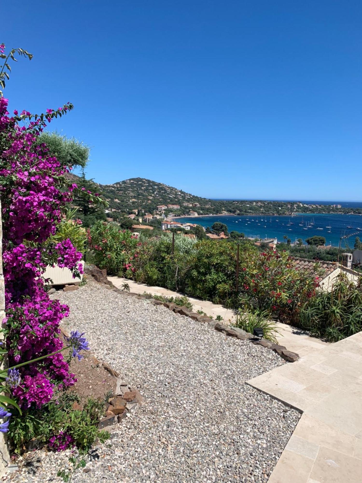 Villa Grand Baie Saint-Raphael  Luaran gambar